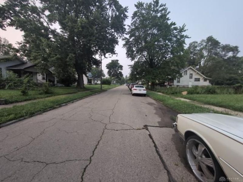 574 Gramont Avenue, Dayton, OH 45402 Photo 5
