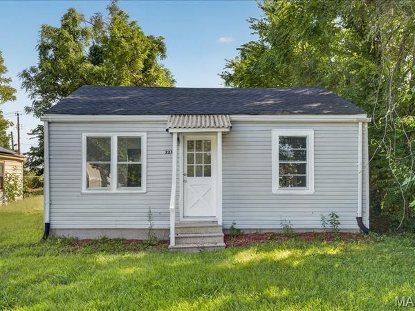 223 Nadine Street , Cahokia, IL 62206