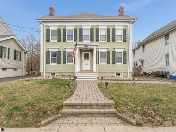 57 Mine St, Flemington, NJ 08822