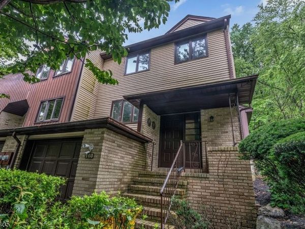 103 Continental Rd, Parsippany-Troy Hills, NJ 07950