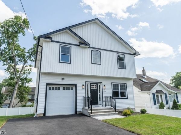 54 Navajo Ave, Parsippany-Troy Hills, NJ 07034