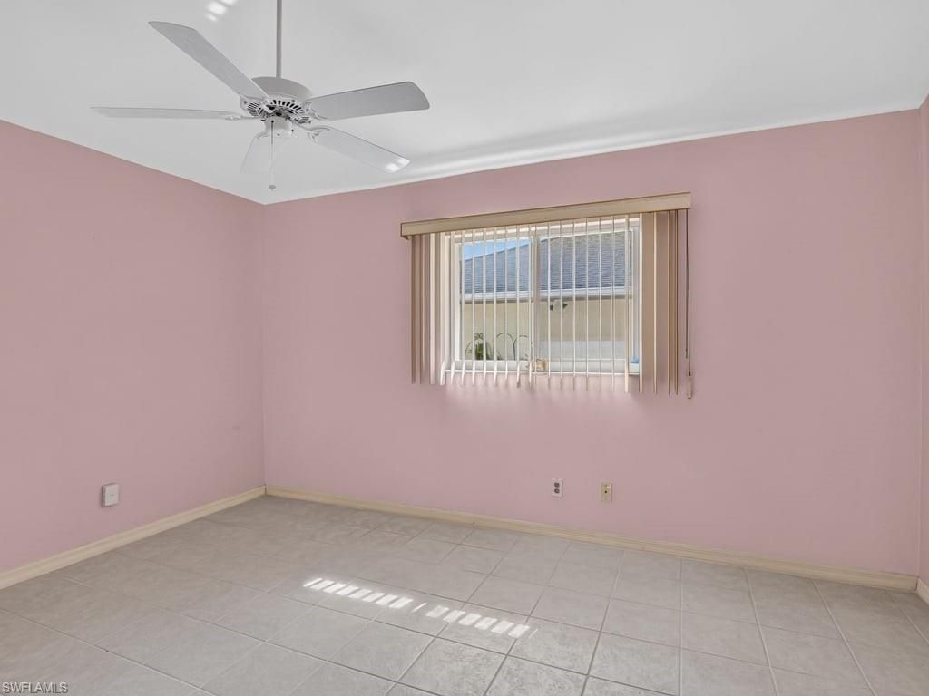 1302 SE 12th Ter , Cape Coral, FL 33990 Photo