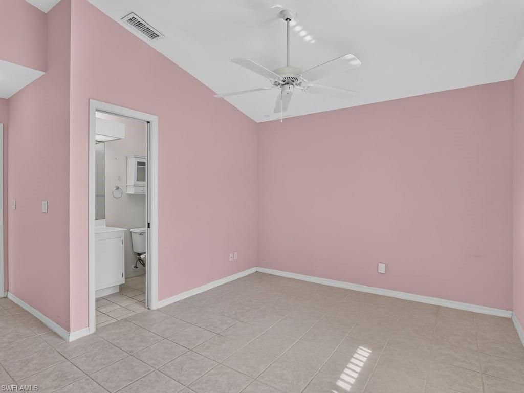 1302 SE 12th Ter , Cape Coral, FL 33990 Photo