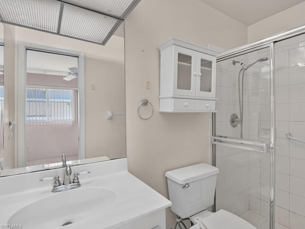 1302 SE 12th Ter , Cape Coral, FL 33990 Photo