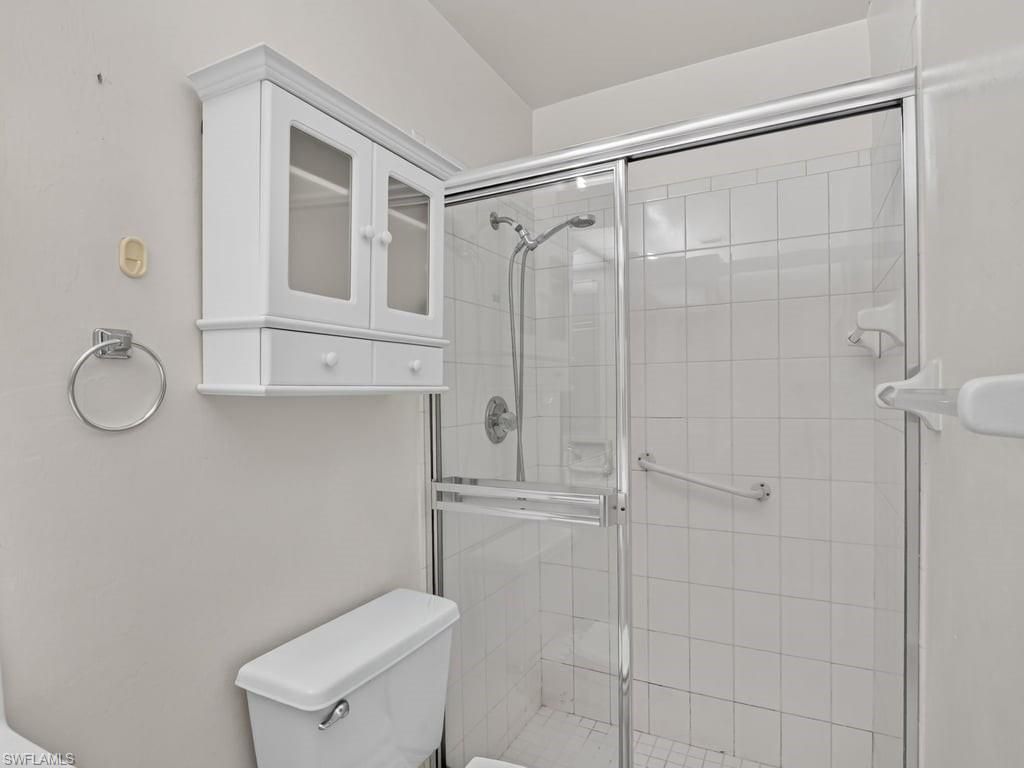 1302 SE 12th Ter , Cape Coral, FL 33990 Photo