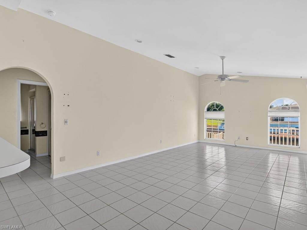 1302 SE 12th Ter , Cape Coral, FL 33990 Photo