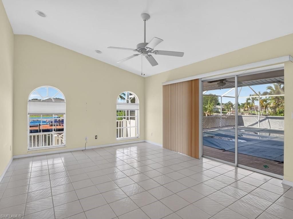 1302 SE 12th Ter , Cape Coral, FL 33990 Photo