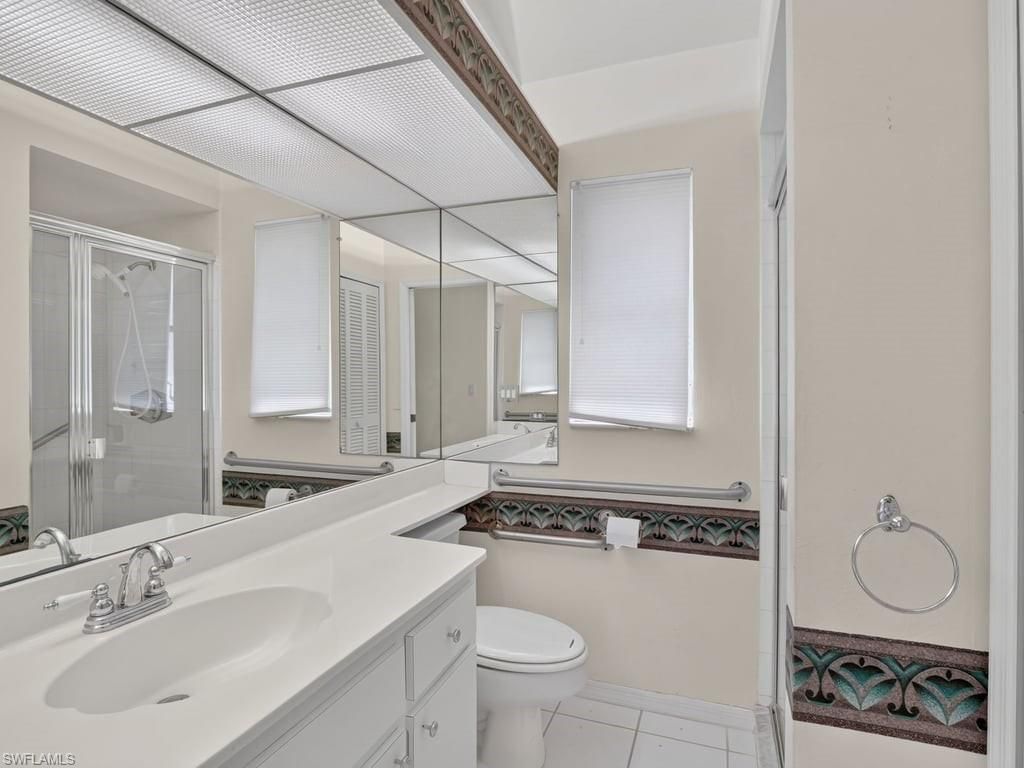 1302 SE 12th Ter , Cape Coral, FL 33990 Photo