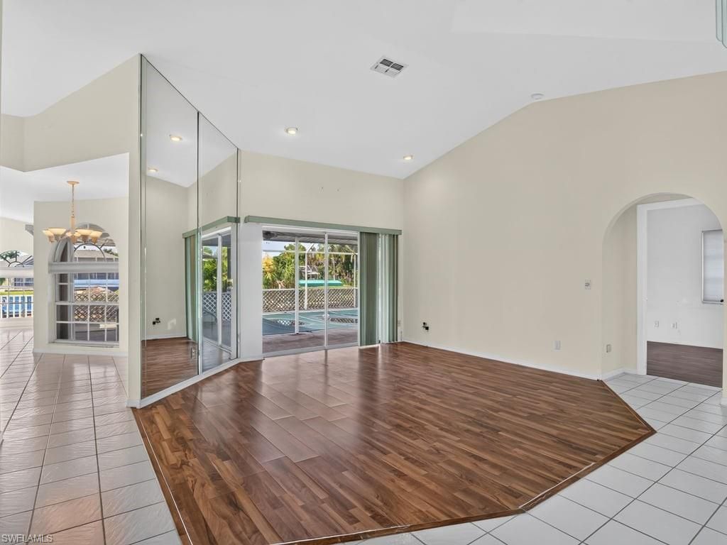 1302 SE 12th Ter , Cape Coral, FL 33990 Photo