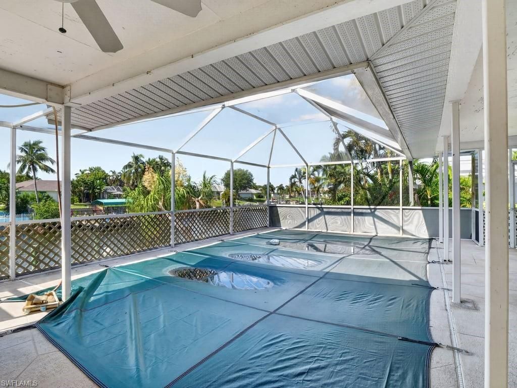 1302 SE 12th Ter , Cape Coral, FL 33990 Photo