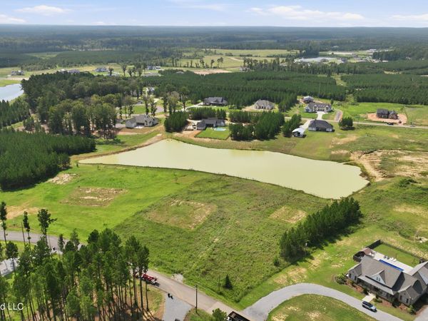 Stull Road , Brandon, MS 39047