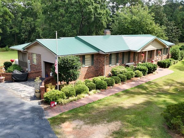 1336 Calhoun Falls Highway, Elberton, GA 30635