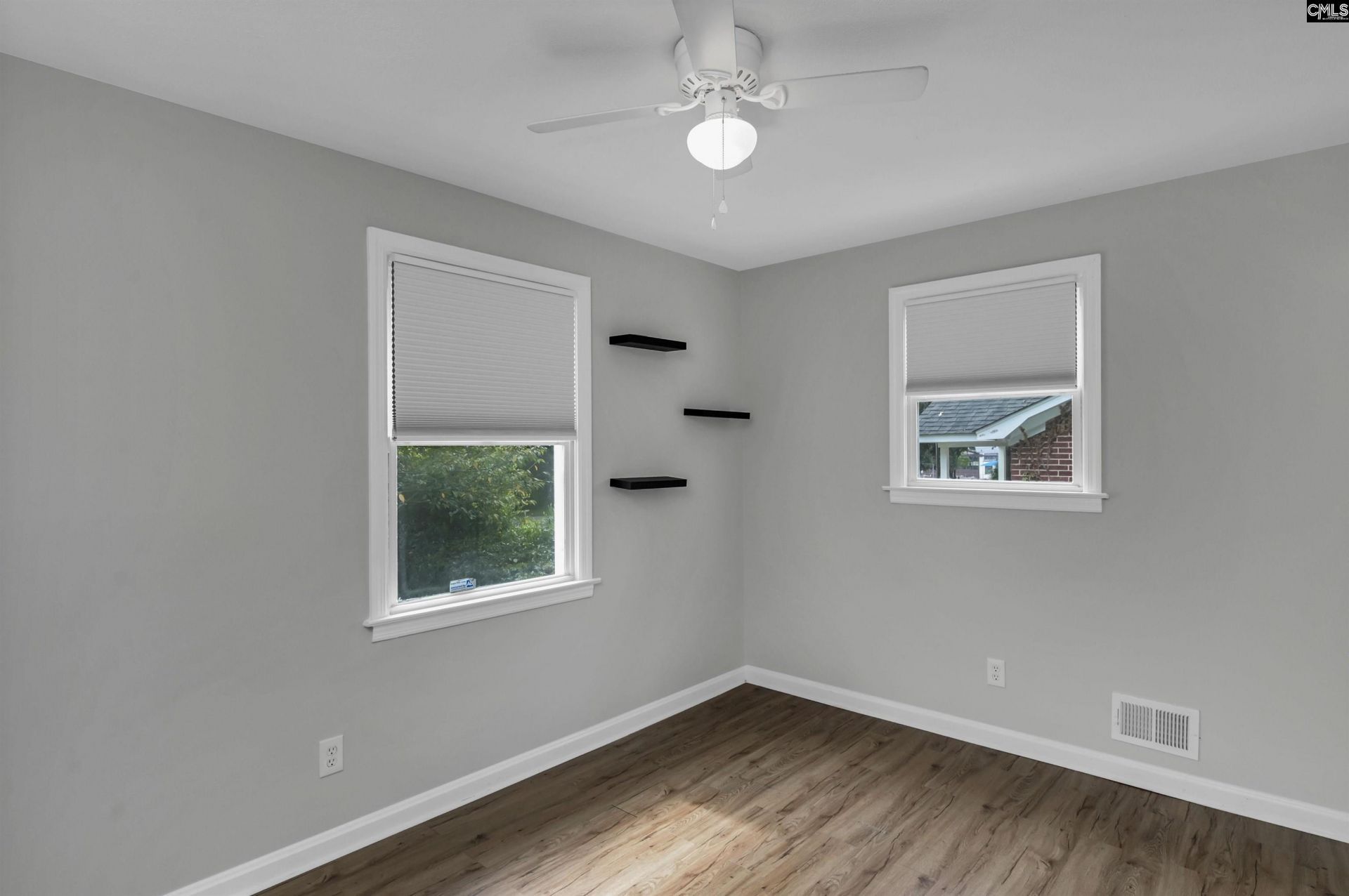 973 Airport Boulevard  Photo 25