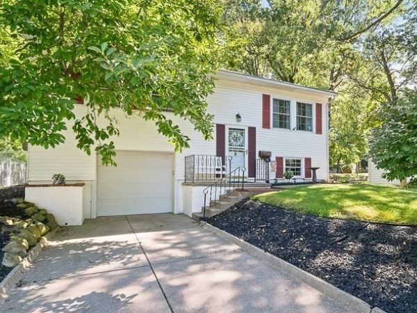 3761 Santom Road N, Stow, OH 44224