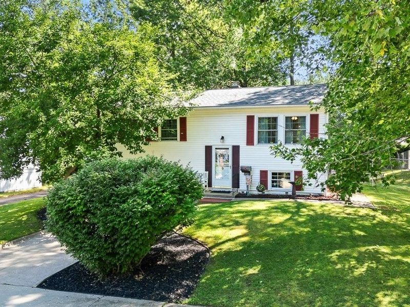 3761 Santom Road N, Stow, OH 44224 Photo 2