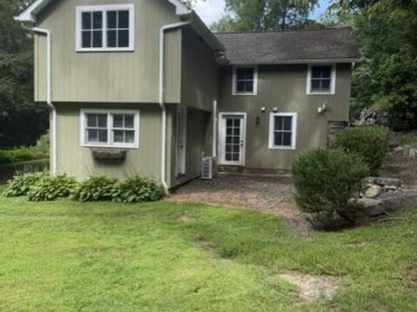 Ridgefield, CT 06877