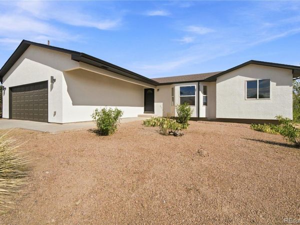 1124 E Lilac Court , Pueblo West, CO 81007