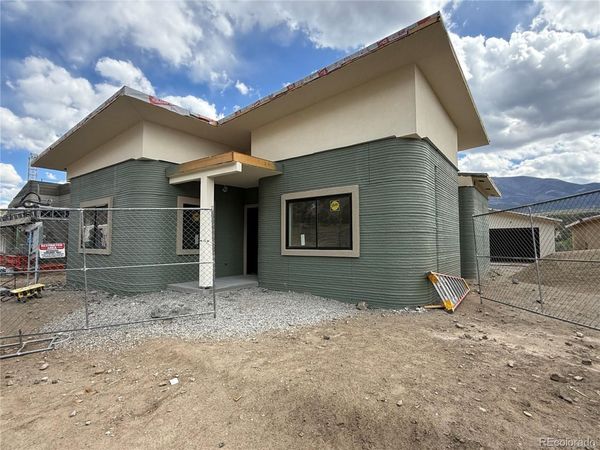 4877 Main Street , Salida, CO 81201