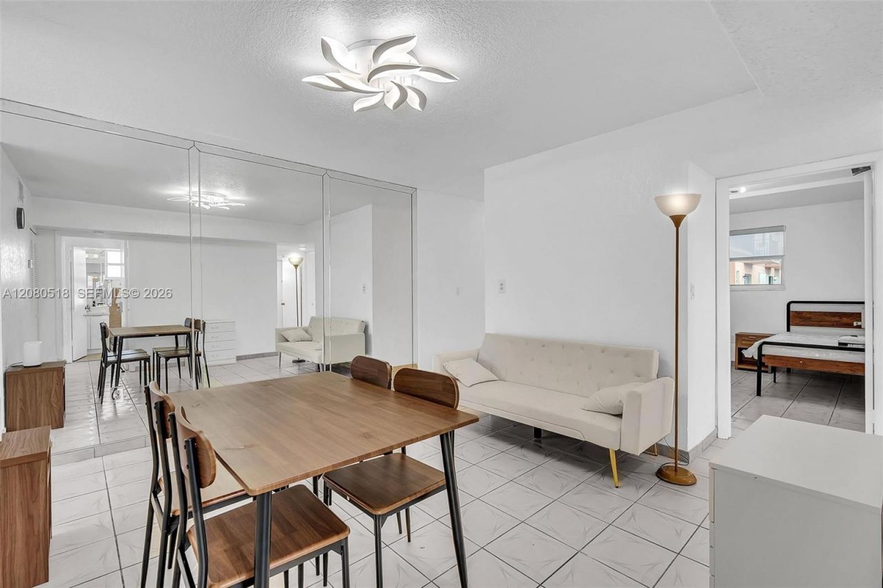 199 SW 12th Ave, Unit 313E, Miami, FL 33130 Photo