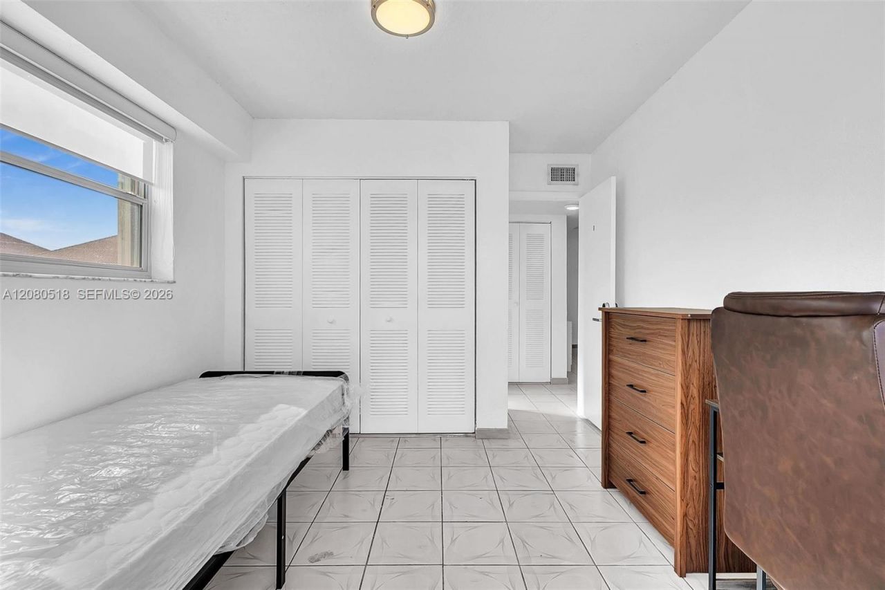 199 SW 12th Ave, Unit 313E, Miami, FL 33130 Photo