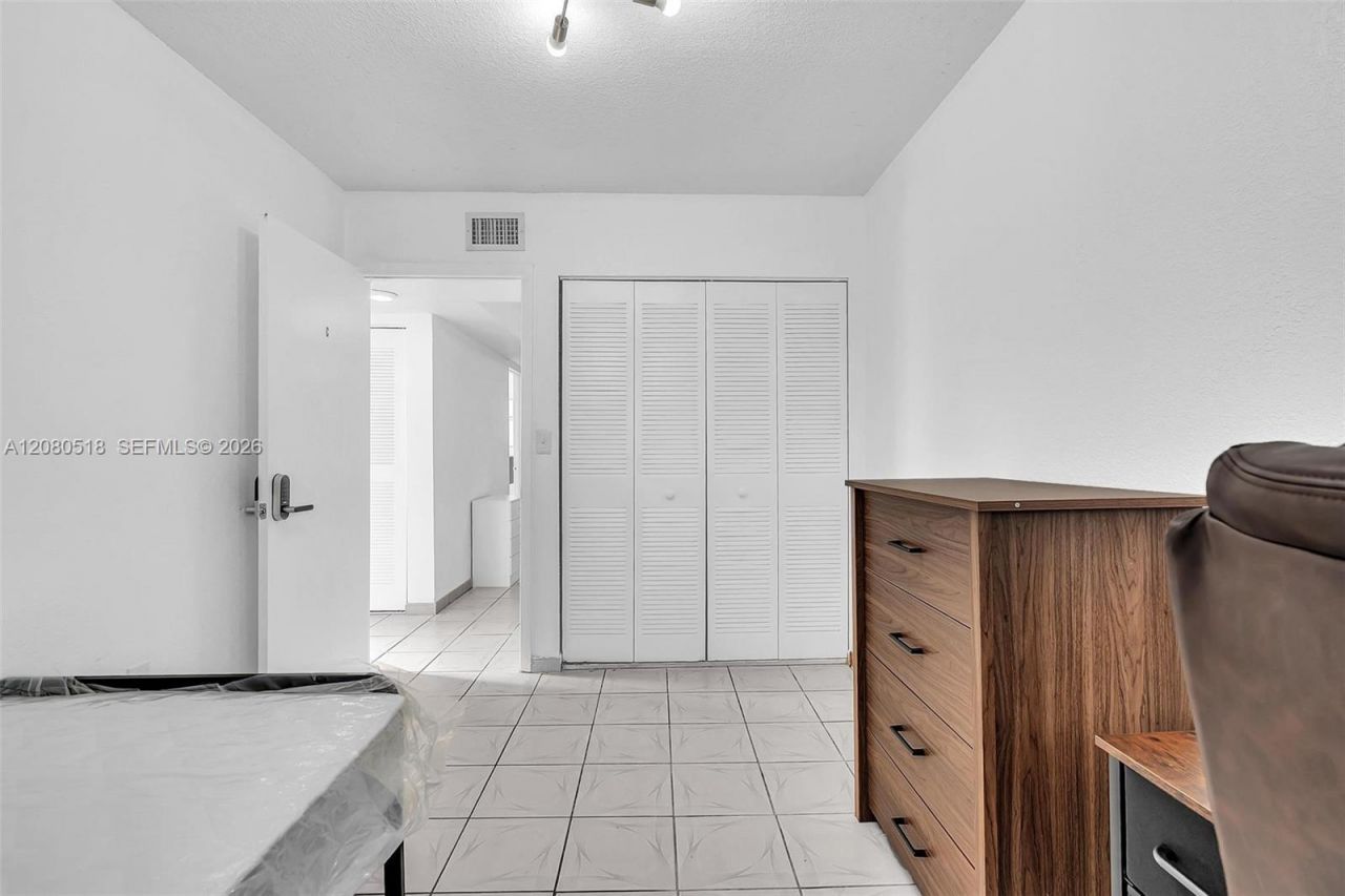 199 SW 12th Ave, Unit 313E, Miami, FL 33130 Photo