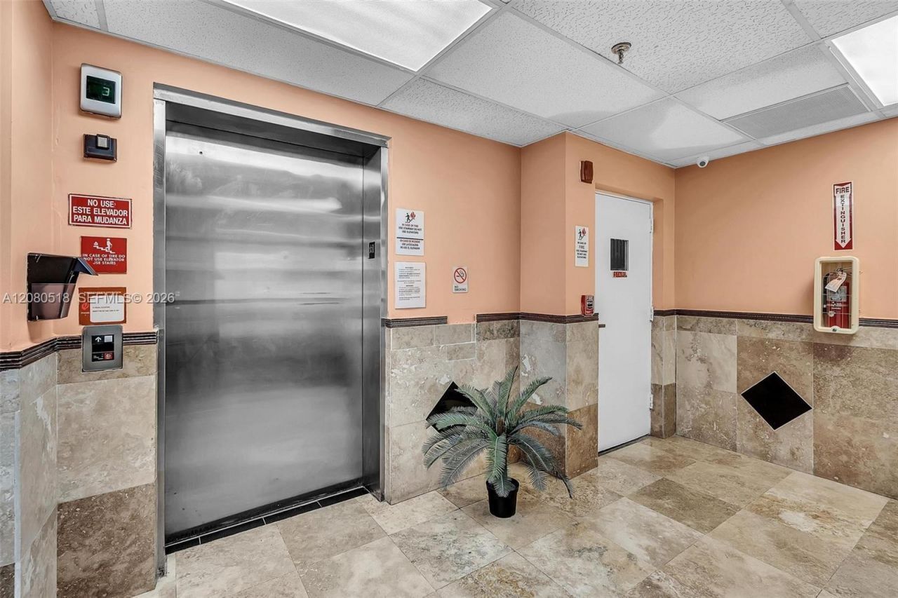199 SW 12th Ave, Unit 313E, Miami, FL 33130 Photo