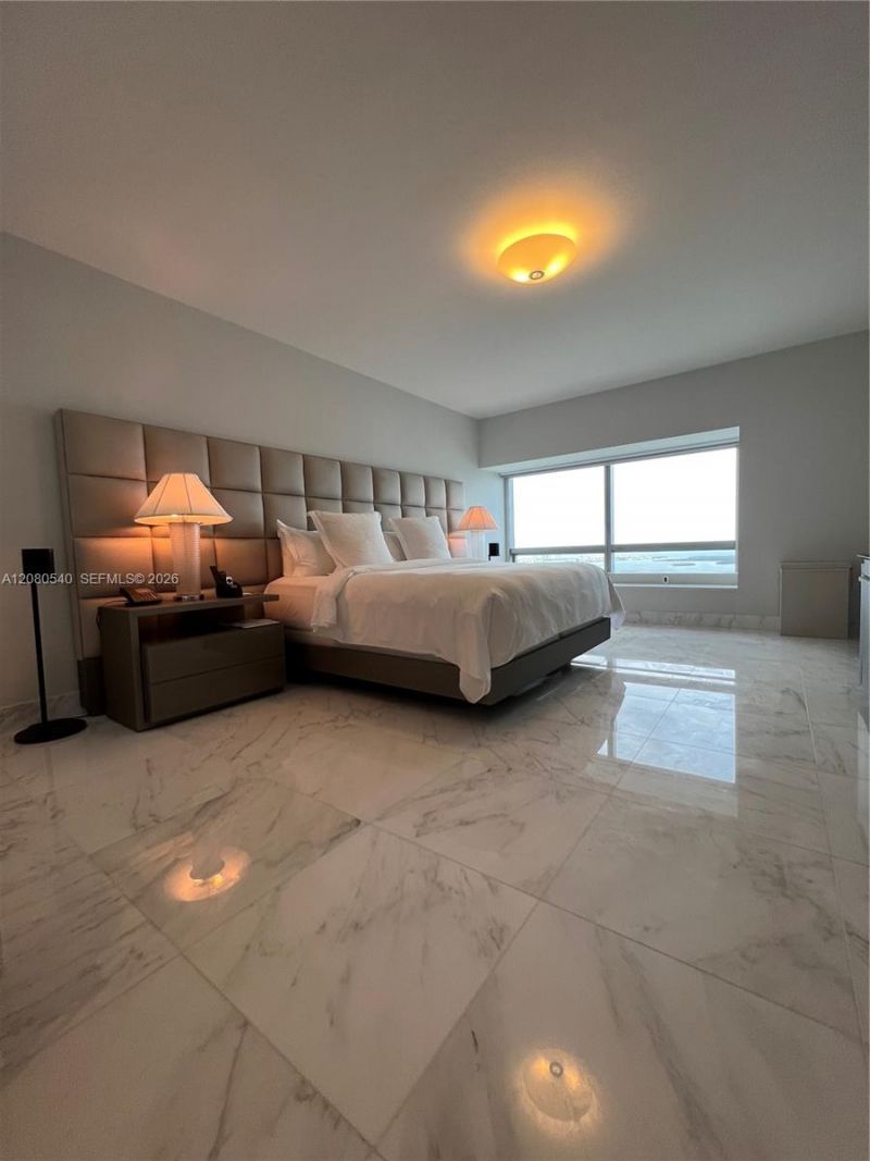 1435 Brickell Ave , Unit 3307, Miami, FL 33131 Photo