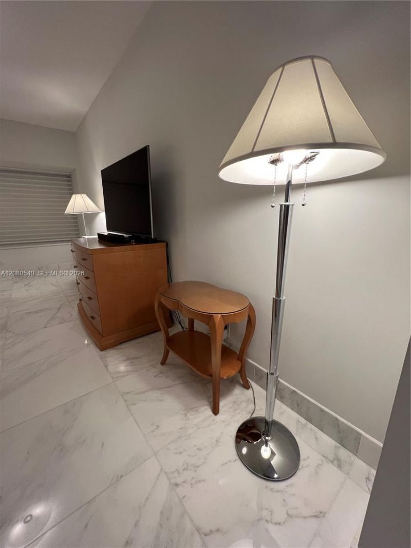 1435 Brickell Ave , Unit 3307, Miami, FL 33131 Photo