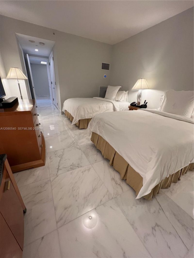1435 Brickell Ave , Unit 3307, Miami, FL 33131 Photo