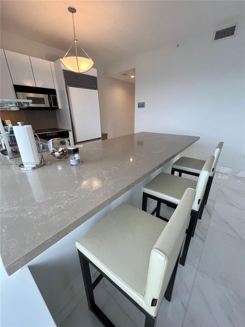 1435 Brickell Ave , Unit 3307, Miami, FL 33131 Photo