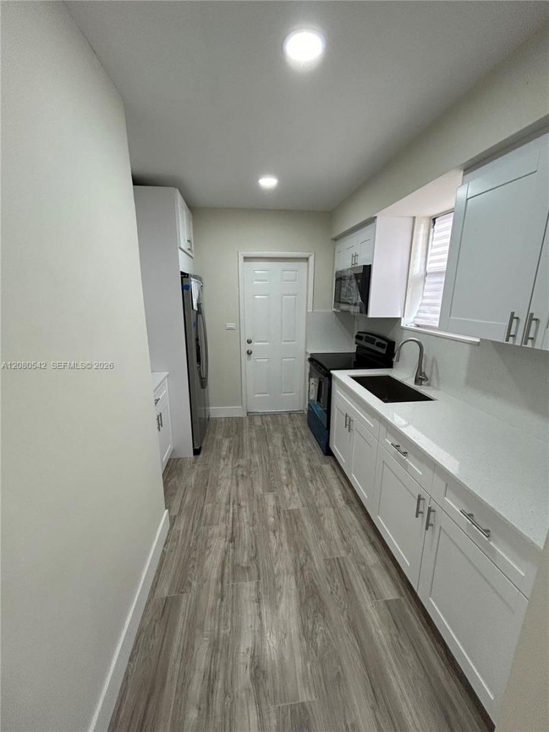 11545 NW 17th Ave, Miami, FL 33167 Photo