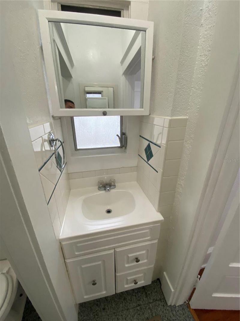 429 Ruth Ln , Orlando, FL 32801 Photo