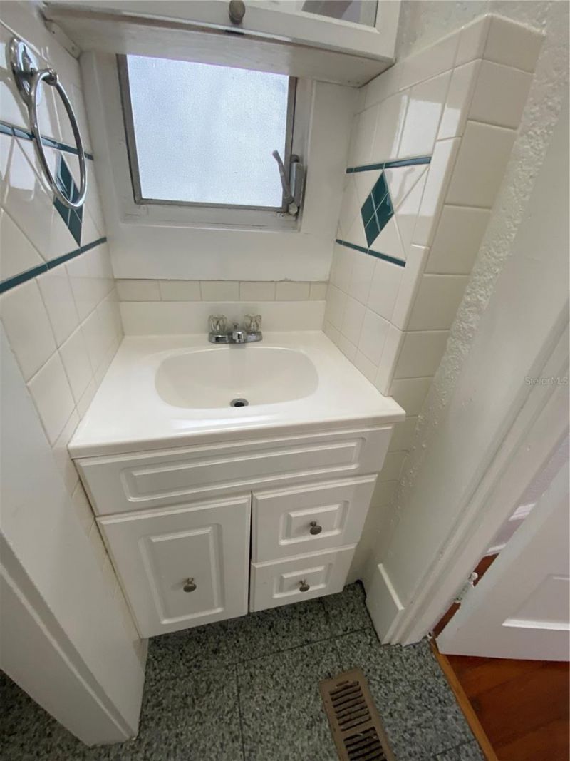 429 Ruth Ln , Orlando, FL 32801 Photo