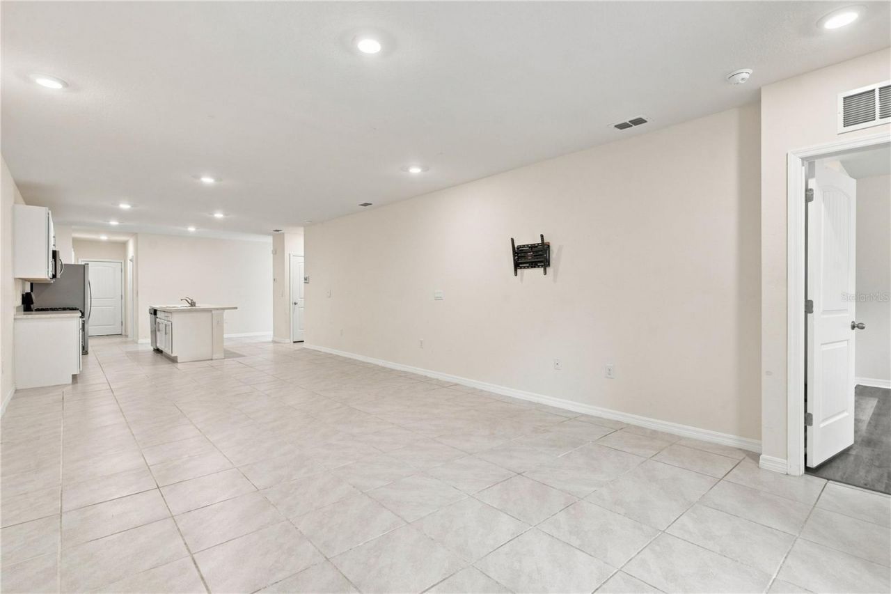 20043 Royal Tern Court, Leesburg, FL 34748 Photo