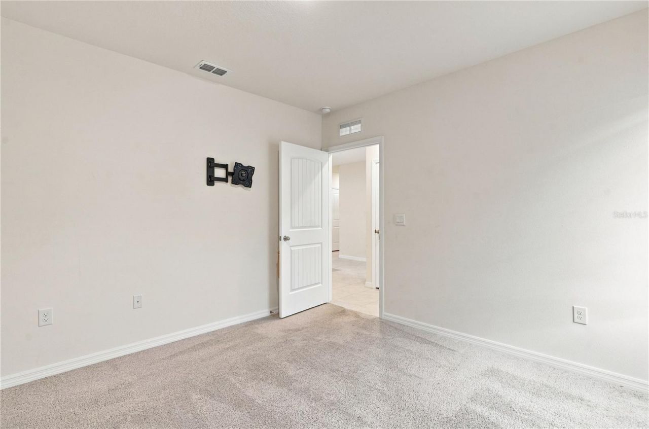 20043 Royal Tern Court, Leesburg, FL 34748 Photo
