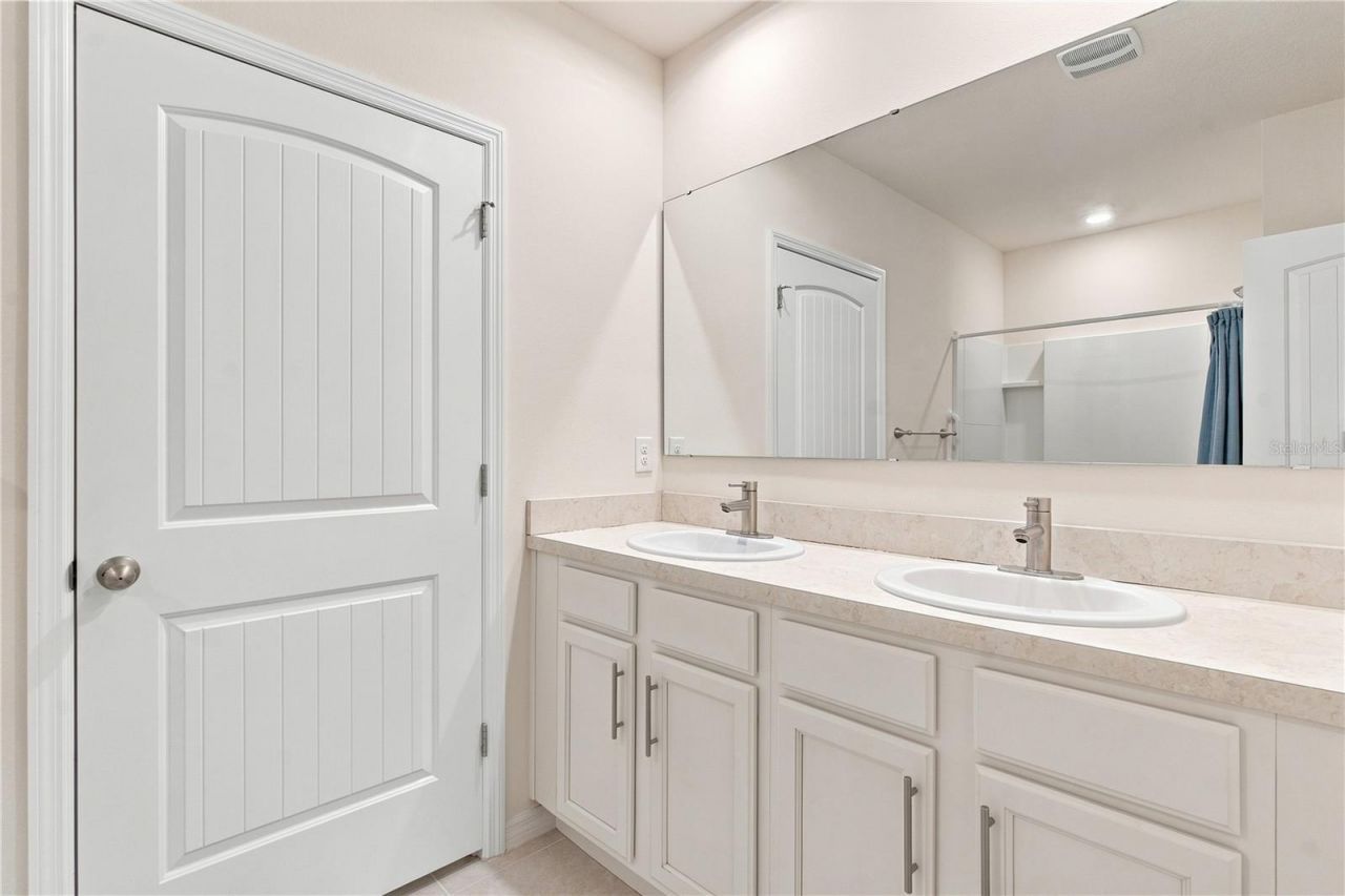 20043 Royal Tern Court, Leesburg, FL 34748 Photo