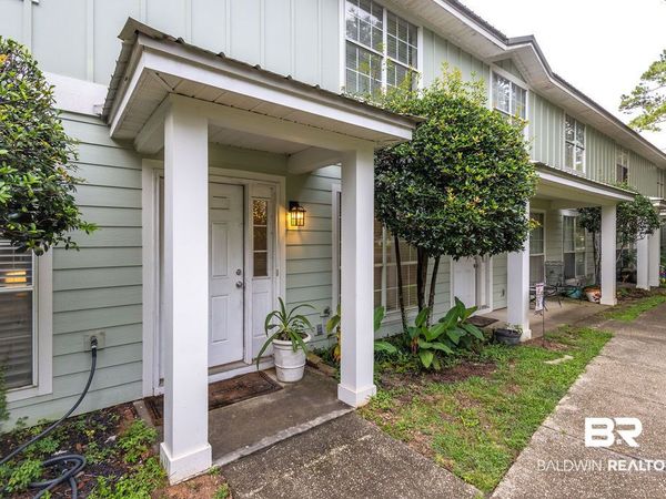 400 E 24th Ave, Unit 6, Gulf Shores, AL 36542
