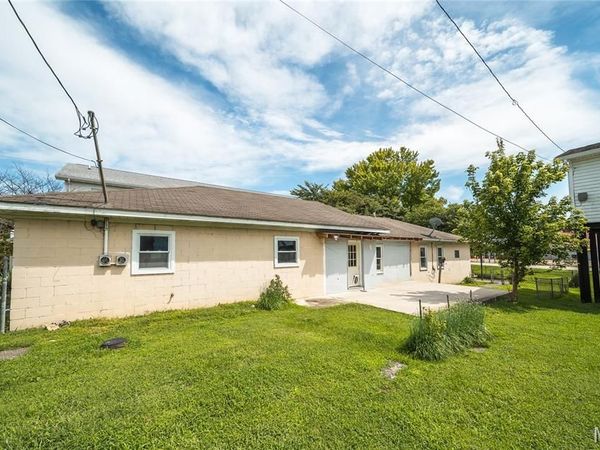 412 E Water Street , Grafton, IL 62037