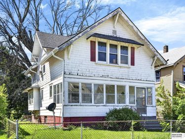 1811 Evans Street, Omaha, NE 68110