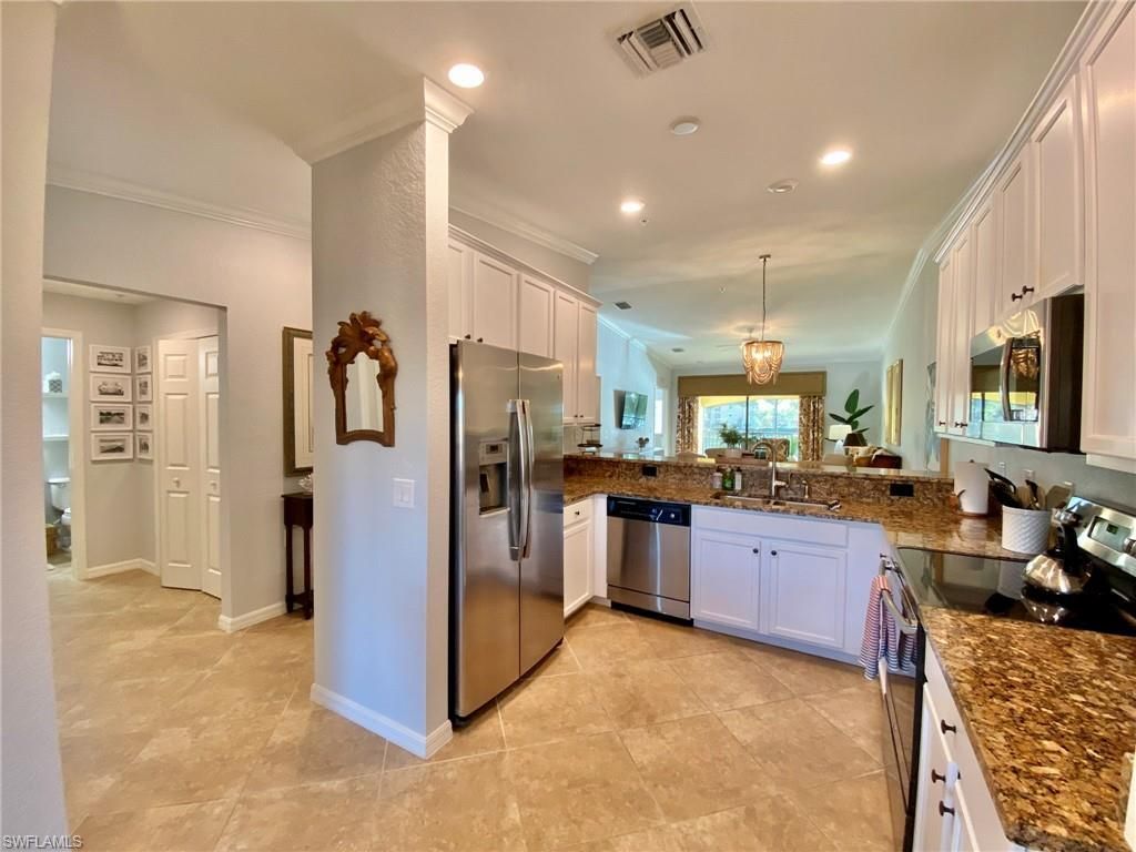 9532 Avellino Way , Unit 2722, Naples, FL 34113 Photo