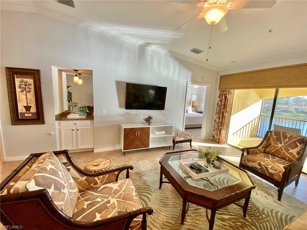 9532 Avellino Way , Unit 2722, Naples, FL 34113 Photo