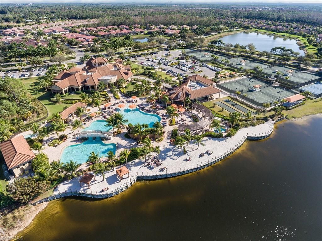 9532 Avellino Way , Unit 2722, Naples, FL 34113 Photo