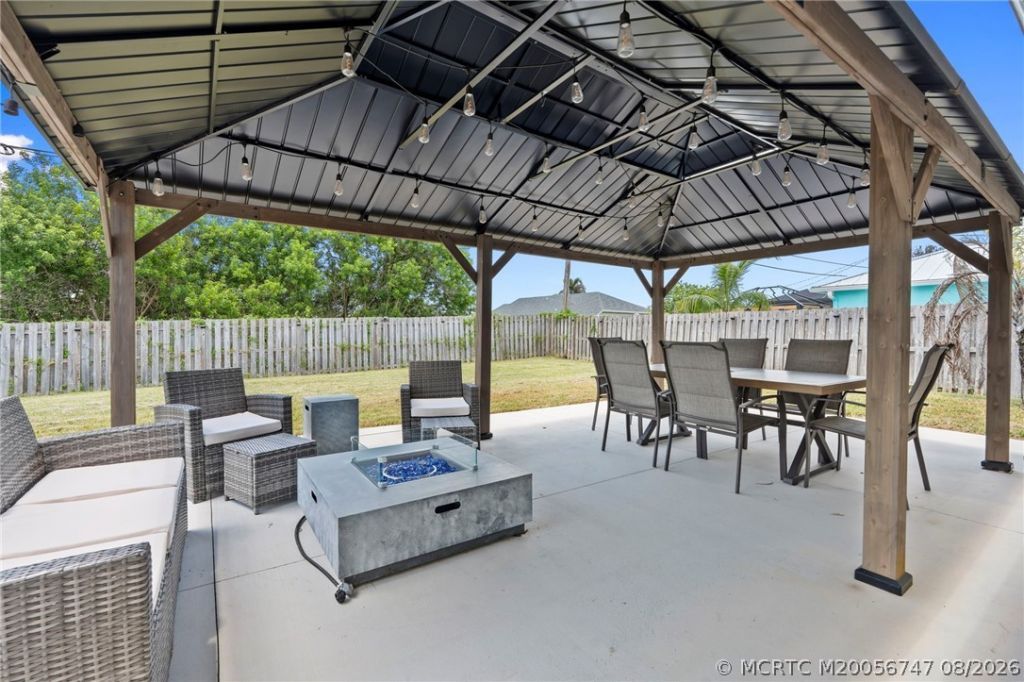1972 SW Breezeway Street , Port Saint Lucie, FL 34987 Photo