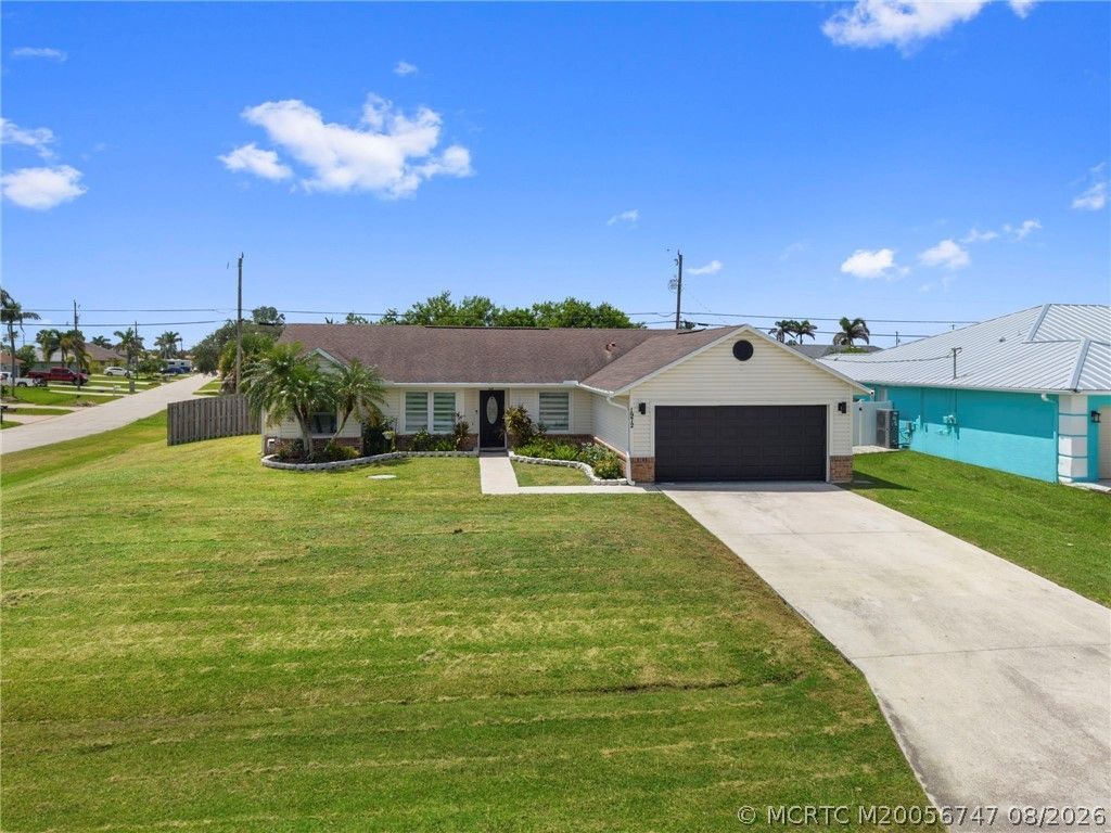 1972 SW Breezeway Street , Port Saint Lucie, FL 34987 Photo