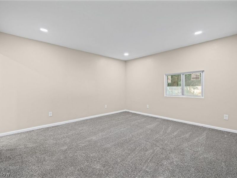 1398 Cordova Avenue, Akron, OH 44320 Photo 14