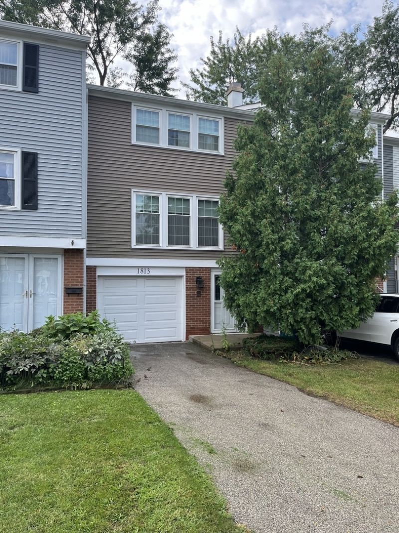 1813 Bromley Court, Schaumburg, IL 60194 Main Photo
