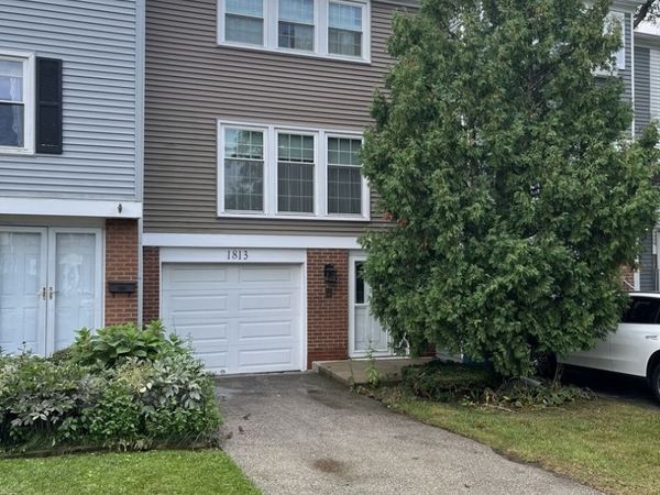 1813 Bromley Court, Schaumburg, IL 60194