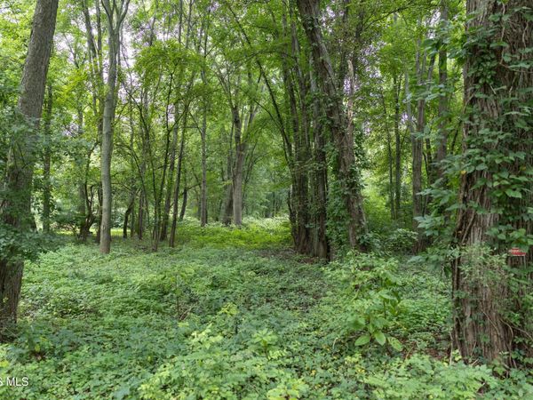 6030 Meade Road , Sylvania, OH 43560