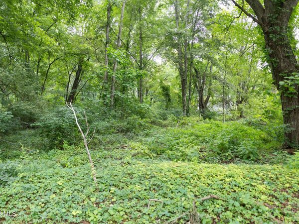 6036 Meade Road , Sylvania, OH 43560