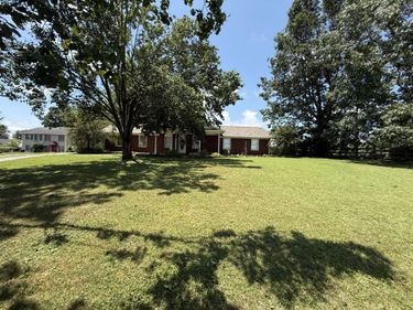 1401 Old Whitley Road, London, KY 40744